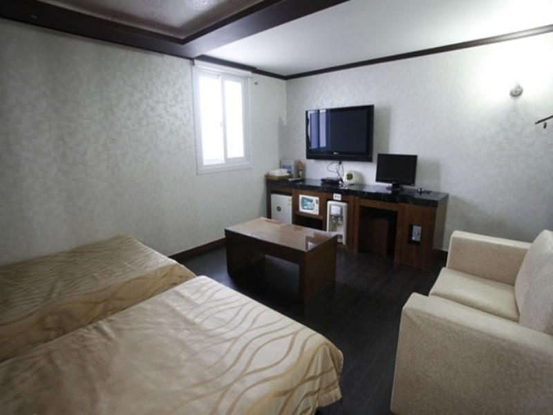 Diamond Hotel Suwon Exterior foto